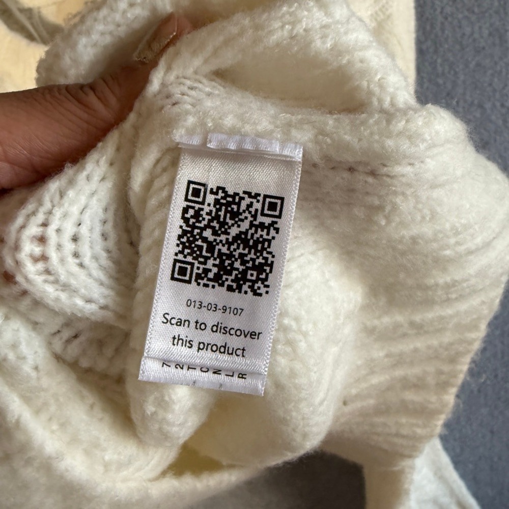 Universal Thread Cable Knit Sweater Coquette Smal… - image 4